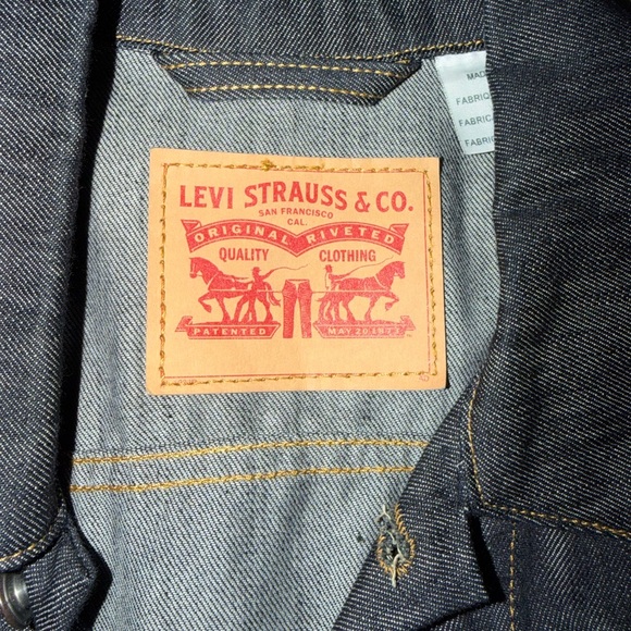 Levi's Men's Classic Denim Jacket - Indigo - Picture 3 of 9